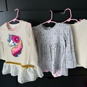 Tres long sleeve shirts